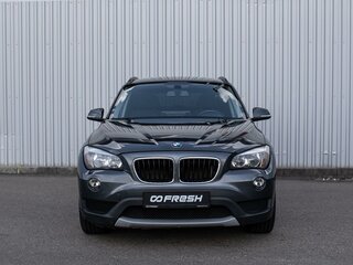 2013 BMW X1 18i I (E84) Рестайлинг, серый, 1249000 рублей, вид 3