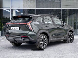 2026 Geely Atlas II, зелёный, 3904990 рублей, вид 4