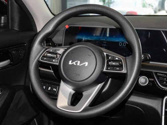 2026 Kia Seltos I Рестайлинг, белый, 2130000 рублей - вид 11