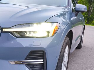 2022 Volvo XC60 II Рестайлинг, серый, 4000000 рублей, вид 2