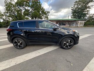 2020 Kia Sportage IV Рестайлинг, чёрный, 1800000 рублей, вид 2