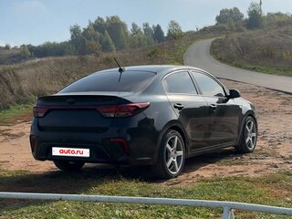 2017 Kia Rio IV, чёрный, 1249000 рублей, вид 4