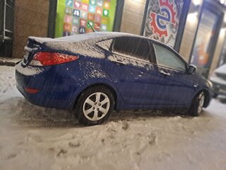 2012 Hyundai Solaris I, синий, 780000 рублей, вид 4
