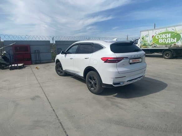 2021 Haval F7 I, белый, 2400000 рублей - вид 4