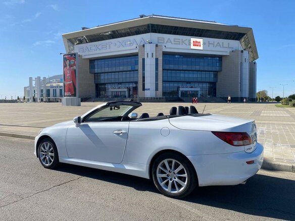 2011 Lexus IS 250C II Рестайлинг 2, белый, 1700000 рублей - вид 7