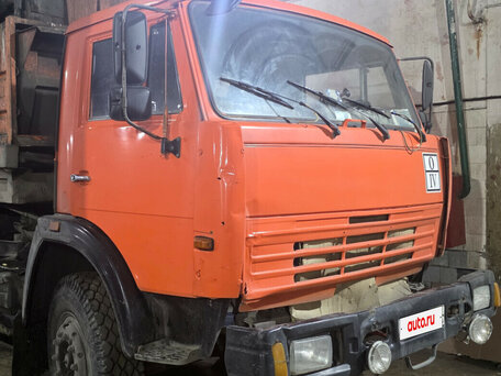 2008 КамАЗ 53215, красный, 2100000 рублей, вид 1