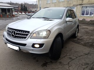 2006 Mercedes-Benz M-Класс 350 II (W164), серебристый, 1350000 рублей, вид 1