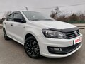 2017 Volkswagen Polo V Рестайлинг, белый, 1385000 рублей - вид 1