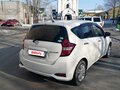 2017 Nissan Note e-Power II Рестайлинг, белый, 1050000 рублей - вид 2