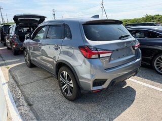 2022 Mitsubishi RVR III Рестайлинг 3, серый, 1587911 рублей, вид 3