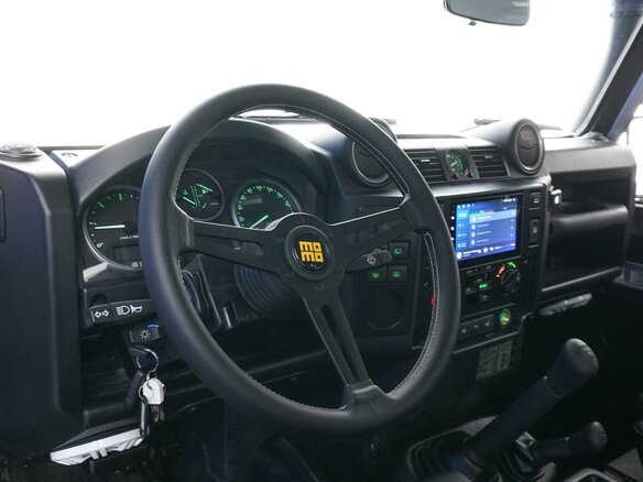 2013 Land Rover Defender 90 I Рестайлинг, серый - вид 6