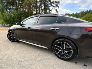 2019 Kia Optima IV Рестайлинг, коричневый, 2150000 рублей, вид 2