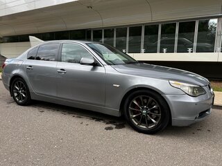 2005 BMW 5 серии 525i V (E60/E61), серый, 1000000 рублей, вид 3