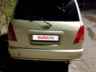1996 Daihatsu Pyzar I, жёлтый, 250000 рублей, вид 2
