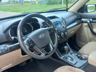 2011 Kia Sorento II, коричневый, 890000 рублей, вид 5