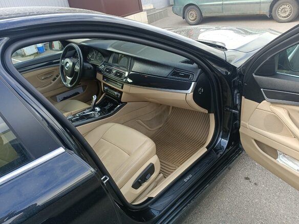 2013 BMW 5 серии 528i xDrive VI (F10/F11/F07) Рестайлинг, чёрный, 1700000 рублей - вид 6