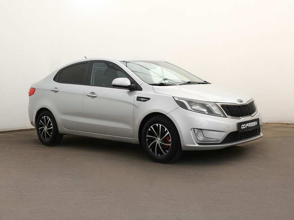 Открыть фотографии: Kia Rio III