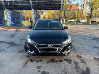 2018 Hyundai Solaris II, чёрный, 1130000 рублей, вид 1