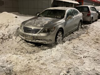 2007 Lexus LS 460 IV, серебристый, 980000 рублей, вид 2