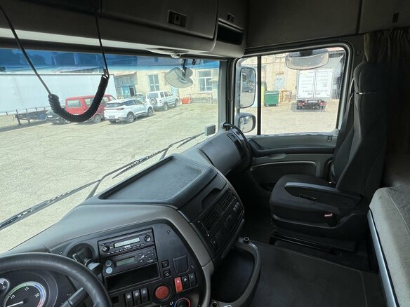2013 DAF XF 105, белый, 4190000 рублей - вид 9