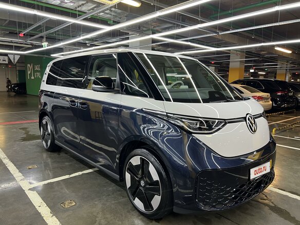 2023 Volkswagen ID.Buzz, чёрный - вид 2