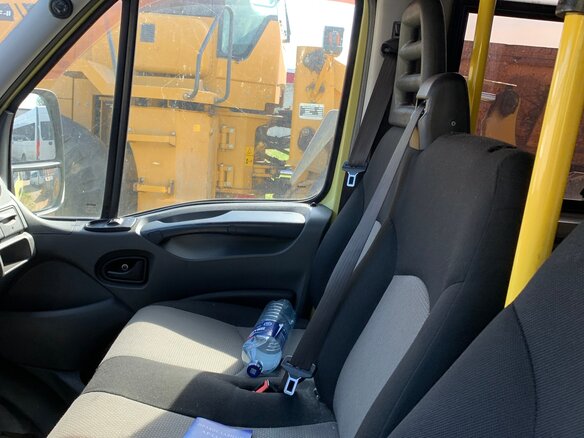 2014 Iveco Daily, жёлтый, 2600000 рублей - вид 5