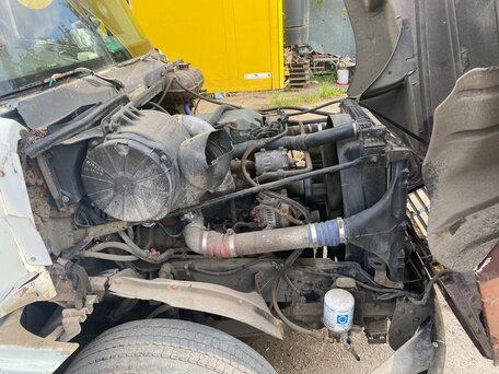 2003 Freightliner Columbia, белый, 3400000 рублей, вид 3