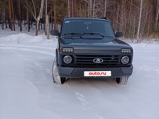 2017 Lada (ВАЗ) 2121 (4x4) Urban I Рестайлинг, серебристый, 750000 рублей, вид 1