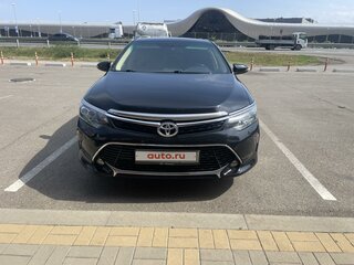 2016 Toyota Camry VII (XV50) Рестайлинг, чёрный, 2250000 рублей, вид 1