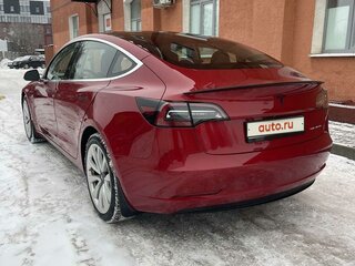 2018 Tesla Model 3 Long Range I, красный, 2590000 рублей, вид 4