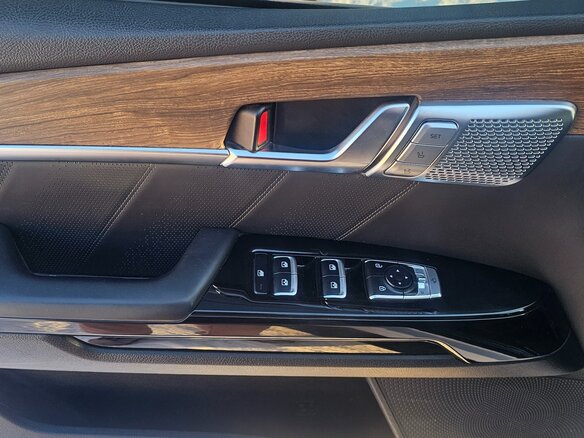 2021 Kia Mohave I Рестайлинг 2, белый, 6000000 рублей - вид 6