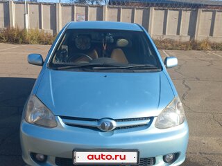 2004 Toyota Platz, голубой, 450000 рублей, вид 1