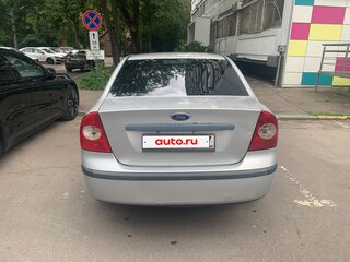 2007 Ford Focus II, серебристый, 320000 рублей, вид 3