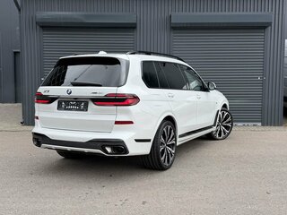 2026 BMW X7 40i I (G07) Рестайлинг, белый, 16190000 рублей, вид 4