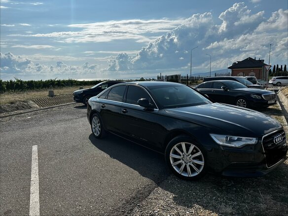 2011 Audi A6 IV (C7), чёрный, 1700000 рублей