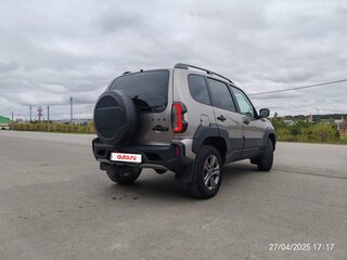 2021 Lada (ВАЗ) Niva Travel I, серый, 925000 рублей, вид 3