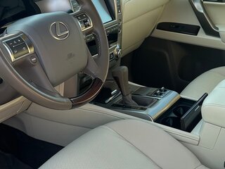 2017 Lexus GX 460 II Рестайлинг, белый, 5990000 рублей, вид 2