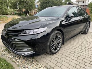 2019 Toyota Camry VIII (XV70), чёрный, 2900000 рублей, вид 2