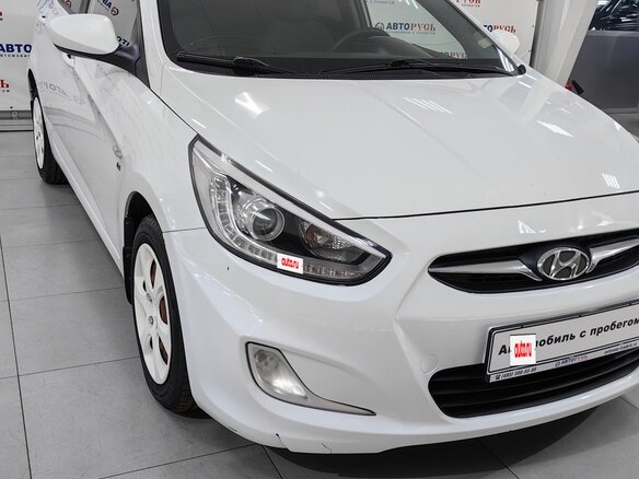 2014 Hyundai Solaris I, белый, 1200000 рублей - вид 12