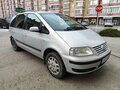 2002 Volkswagen Sharan I Рестайлинг, серый, 555000 рублей - вид 2