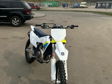 2025 Husqvarna FC 450, белый, 1000000 рублей, вид 1