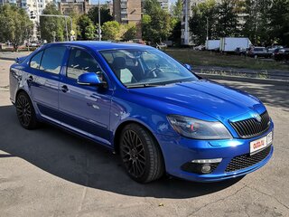 2010 Skoda Octavia RS II Рестайлинг, синий, 1100000 рублей, вид 4