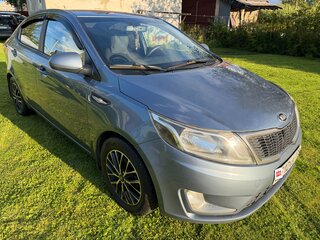 2013 Kia Rio 5-speed III, голубой, 695000 рублей, вид 2