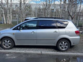 2001 Toyota Avensis Verso I, серебристый, 450000 рублей, вид 5