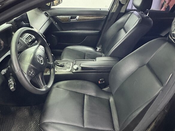 2008 Mercedes-Benz C-Класс 230 III (W204), чёрный, 600000 рублей - вид 5