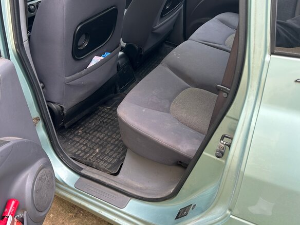 2005 Hyundai Matrix I, серый, 265000 рублей - вид 5