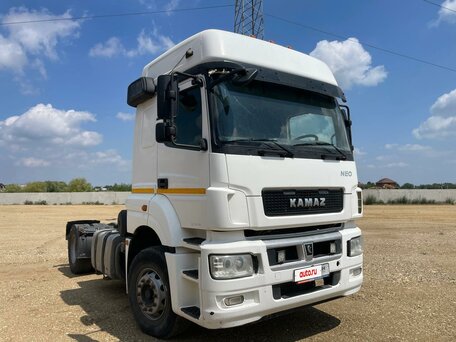 2018 КамАЗ 5490 NEO, белый, 1129800 рублей, вид 2
