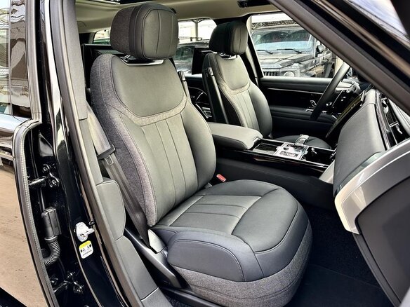 2022 Land Rover Range Rover D350 MHEV V, белый, 13300000 рублей - вид 11