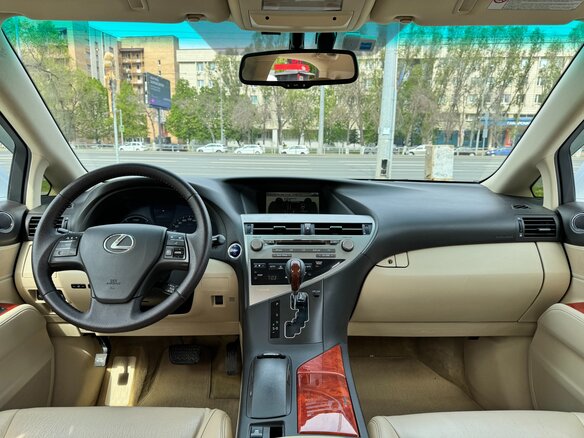 2010 Lexus RX 450h III, белый, 2050000 рублей - вид 4