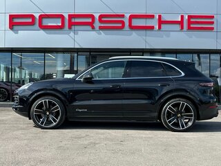 2021 Porsche Cayenne III, чёрный, 7890000 рублей, вид 2